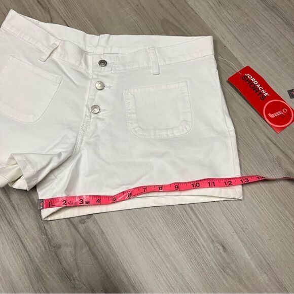 Jordache white shorts size 11/12 button fly. Front pockets vintage Y2K - Picture 9 of 12